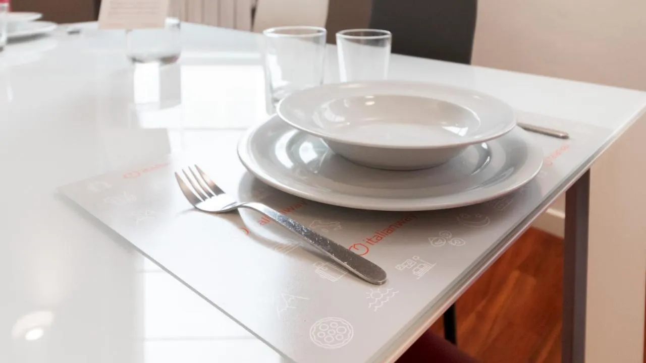 Italianway - Tagiura 8 Apartment Milan 0*,
