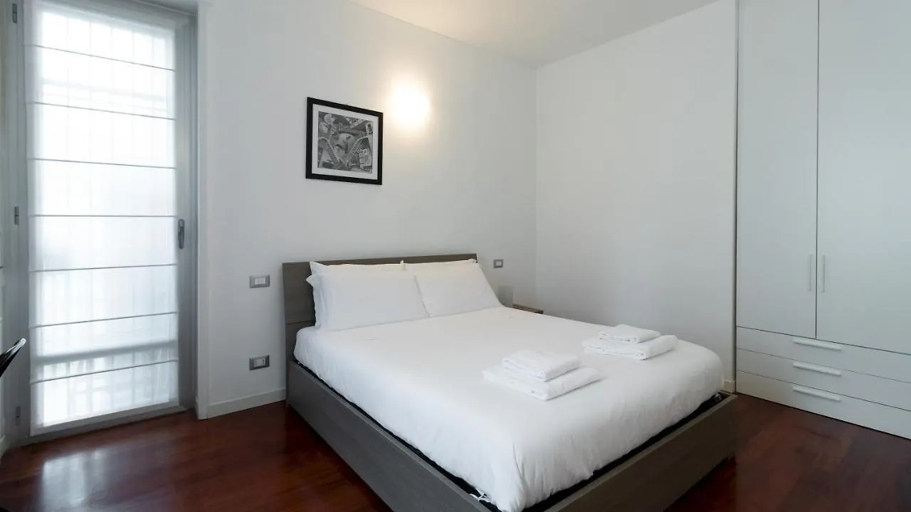Italianway - Tagiura 8 Apartment Milan